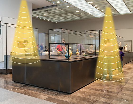 展廳定向音響精準聲音控制，區域語音獨立，無干擾。